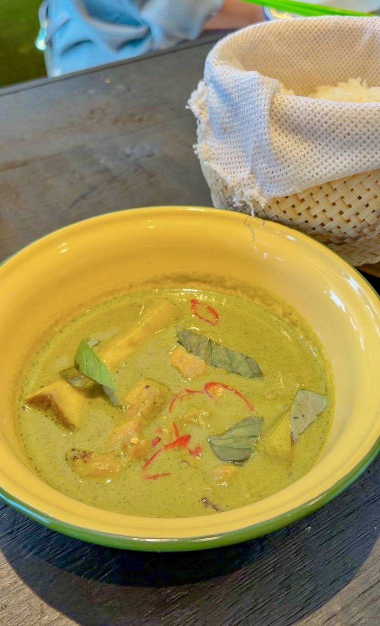 チキングリーンカレー