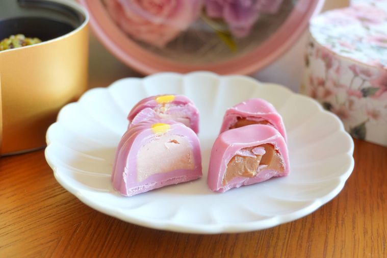 ピンクのチョコレートの中身