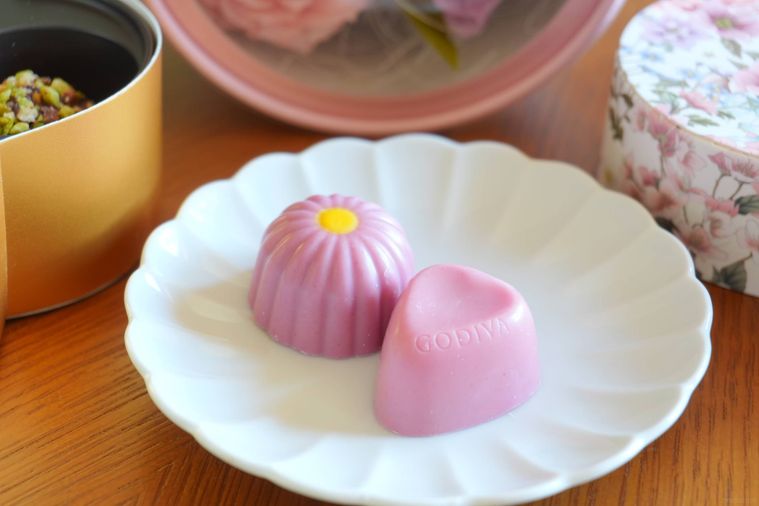 ラズベリー フラワー ガナッシュとクール 26 ストロベリー