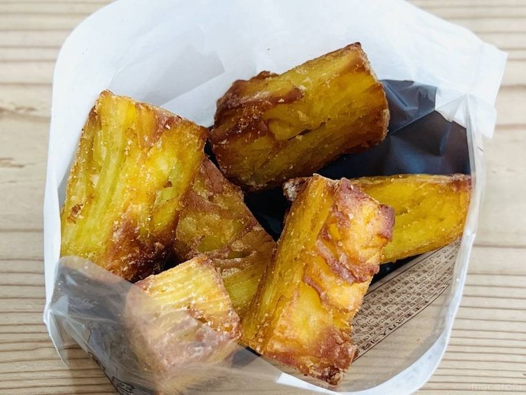 ローソンのミルフィーユポテト さつまいもを開封した様子