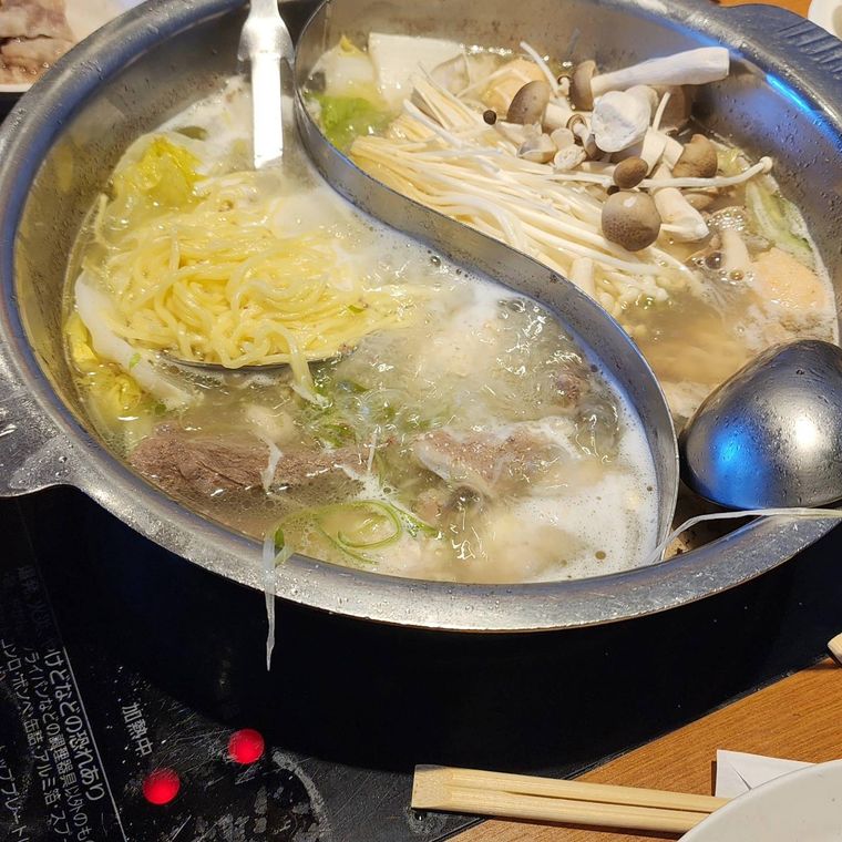 MKレストランのしゃぶしゃぶ