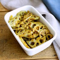 めんつゆで簡単れんこんのカレー炒めお弁当にも便利な作り置き副菜