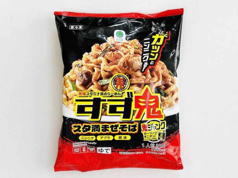 ファミリーマートの元祖スタミナ満点らーめん すず監修 スタ満まぜそば