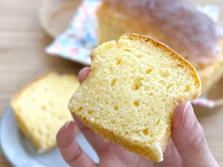ファンタケーキを手で持っている様子