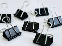 この使い方、知らなかった。ダブルクリップの地味に便利な活用術