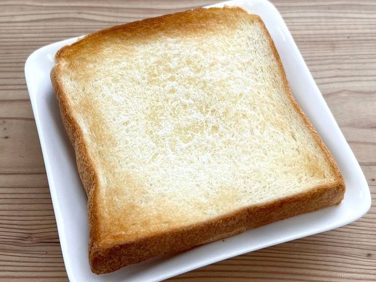 食パンを焼いた様子