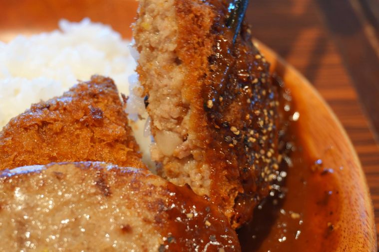 メンチカツの断面