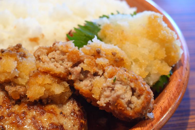 メンチカツの断面