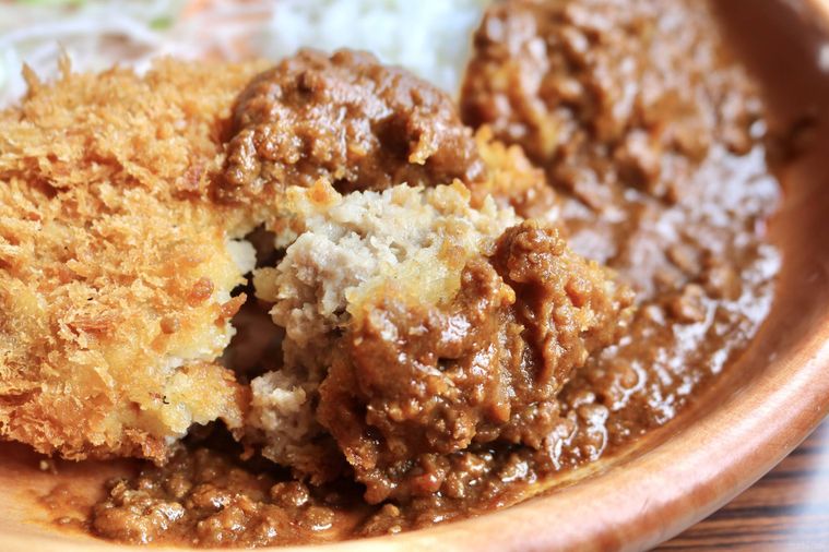 メンチカツカリーハンバーグディッシュ