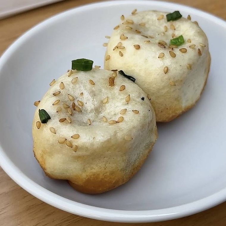 こんがり焼けた焼小籠包