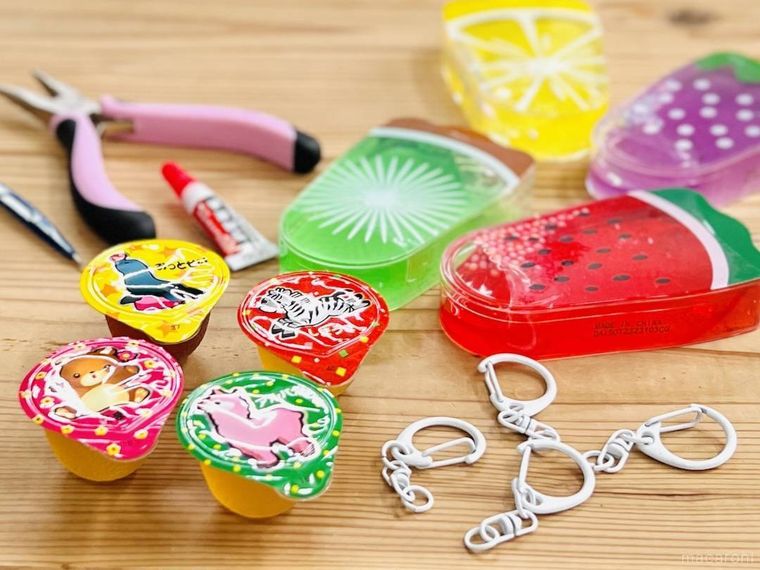 ひと口ゼリー、スライム、キーホルダーパーツ、文房具
