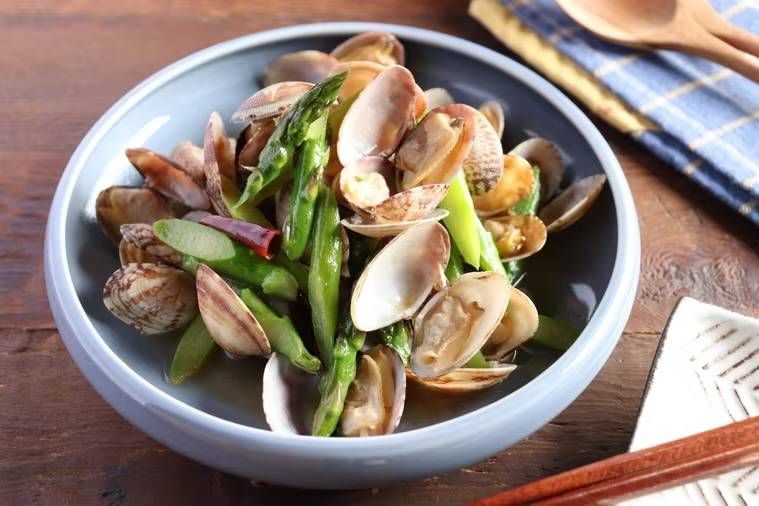 アスパラとあさりの中華蒸し