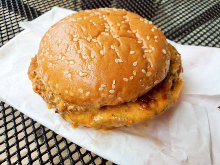 バーガーキングビーフチキン ビッグマウスダーティ