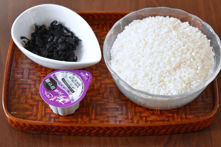 わかめごはんの材料3種