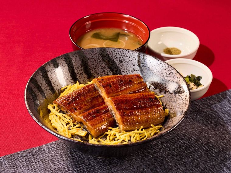 2. うなぎ2枚の特上丼