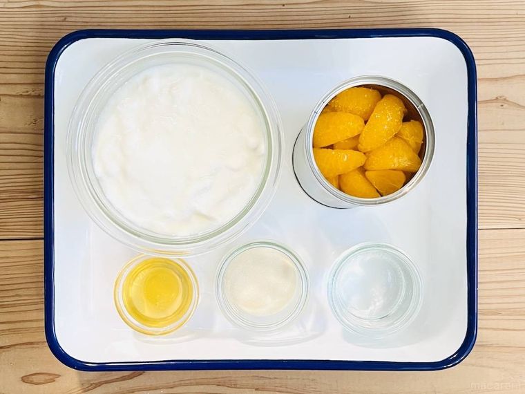 ヨーグルト、みかん缶、はちみつ、粉ゼラチン、水