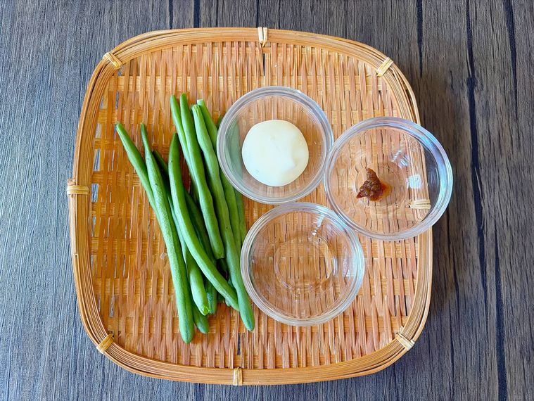 いんげんのピリ辛マヨ炒めの材料