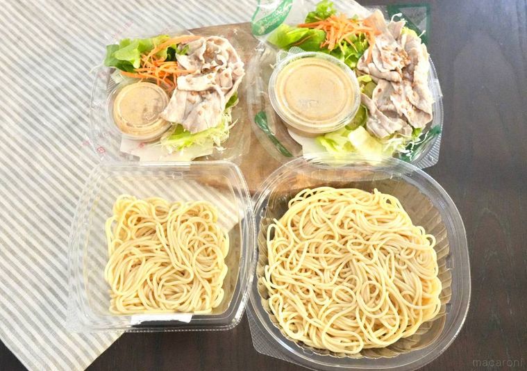 パスタサラダの麺と具材
