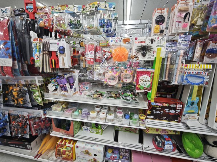 ダイソーの玩具・パーティーコーナー