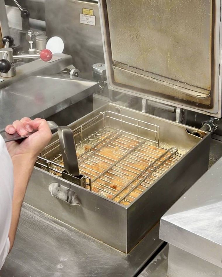 ケンタッキー・フライド・チキンのオリジナルチキン調理工程