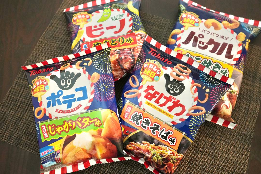 東ハト人気菓子4種が「おかしな縁日」シリーズに！夏祭りの屋台メシ