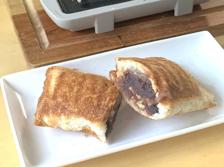 電子レンジ用ハーフホットサンドメーカーで焼いたあんバターサンド