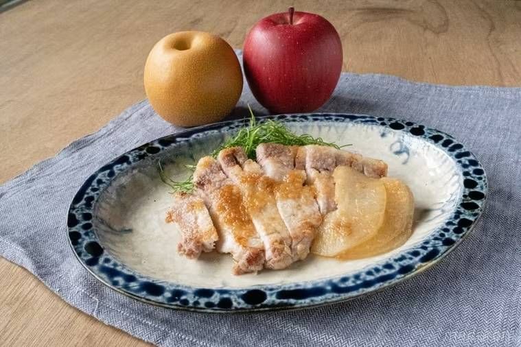 りんごと梨の生姜焼き