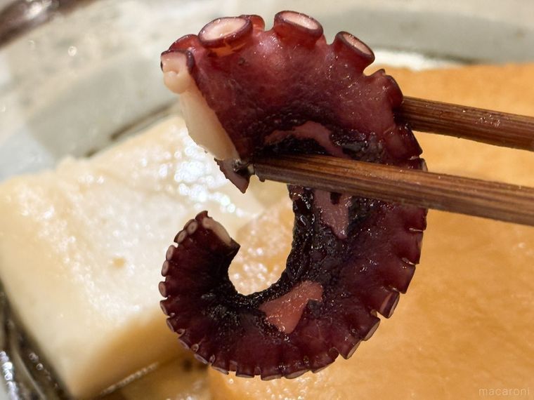 箸で持ったたこあし