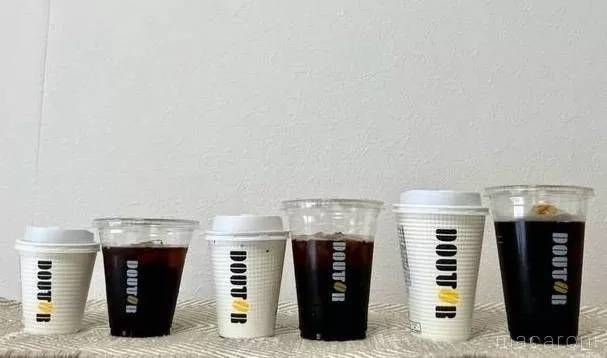 ドトールのコーヒーが並んでいる
