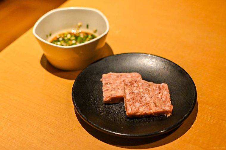 ハンバーグとソース