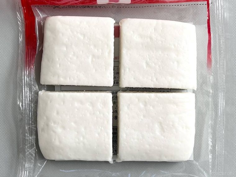 4等分にしたはんぺん