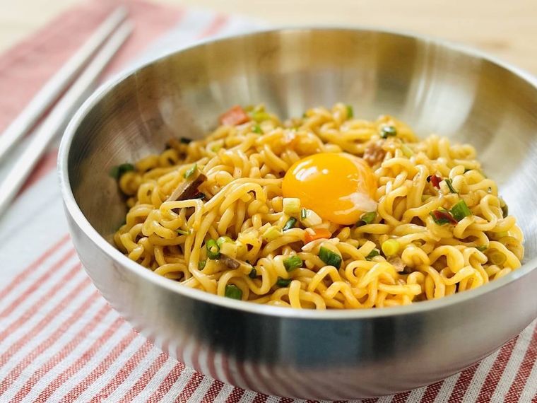 辛ラーメンで作ったまぜそば