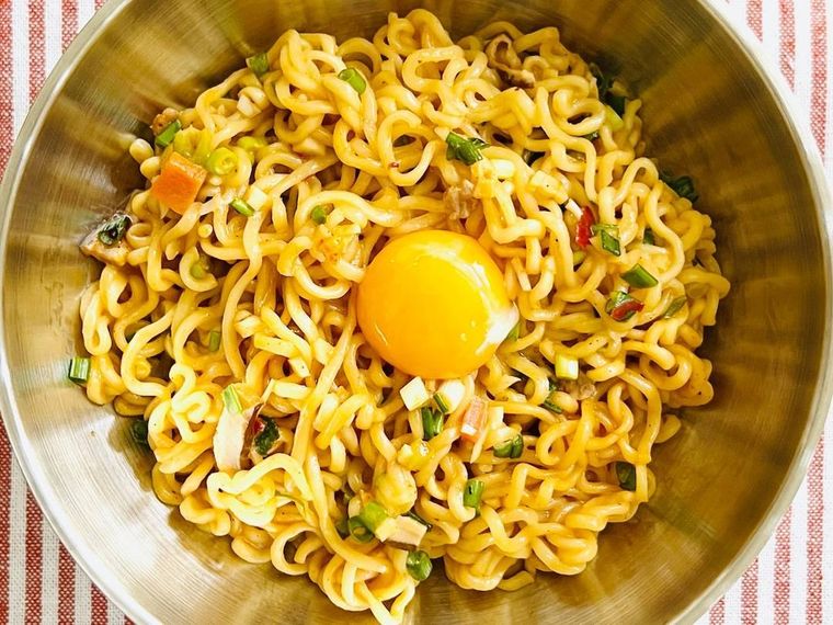 辛ラーメンで作ったまぜそば