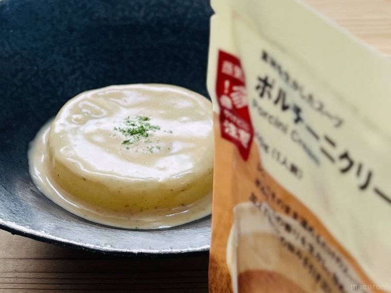 無印良品のポルチーニクリームのポタージュをかけた大根