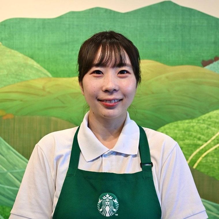 スターバックス コーヒー 上野恩賜公園店 岡本 彩花さん