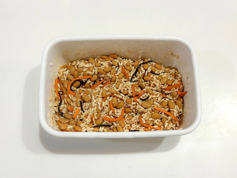 納豆麹の材料を混ぜたあと