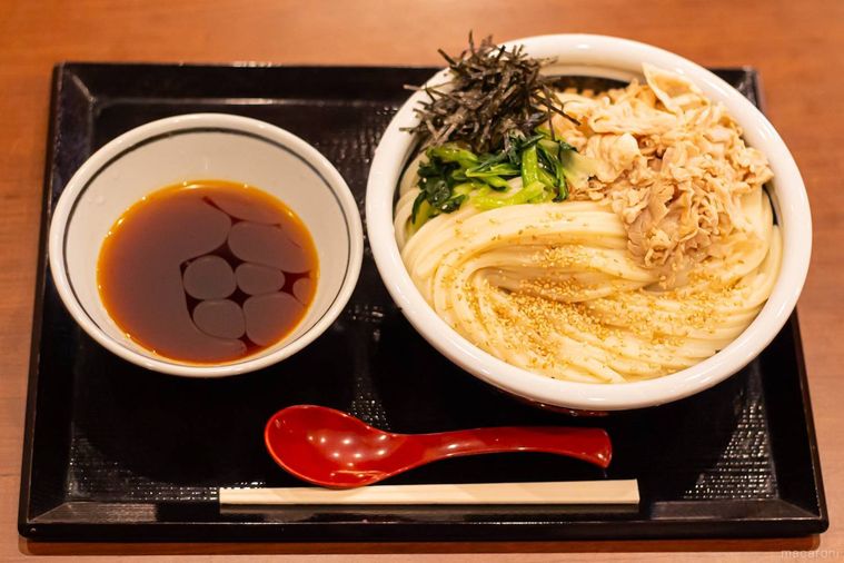 丸亀製麺旨辛豚つけ汁うどん