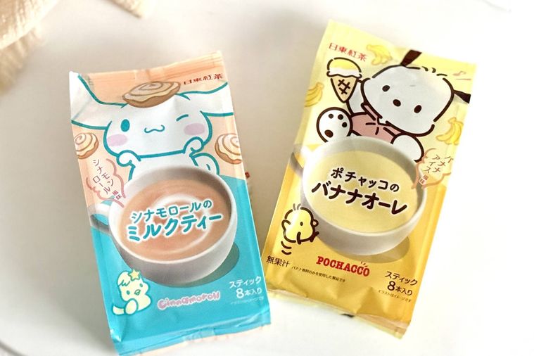 シナモロールのミルクティーとポチャッコのバナナオーレ