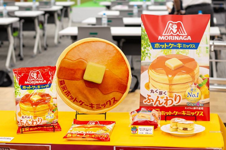 ファミリーマート冷やして食べる ふんわりホットケーキ風サンド