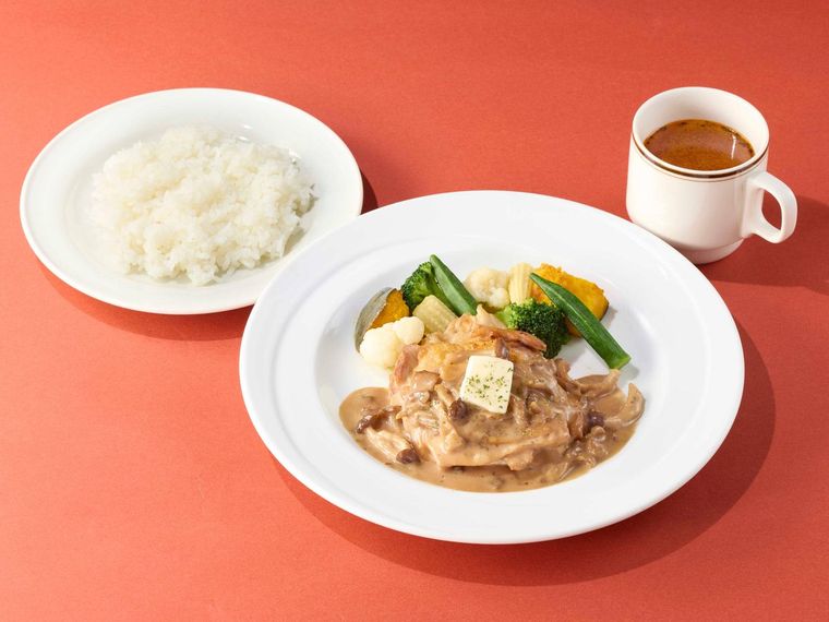4. きのこクリームのチキンステーキランチ