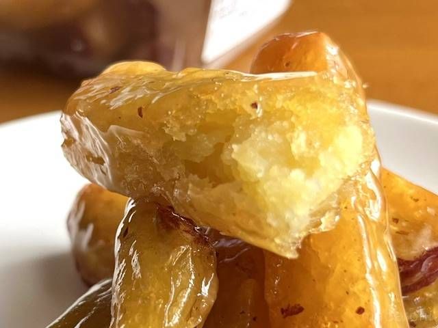 ロピアのおさつスティックの断面