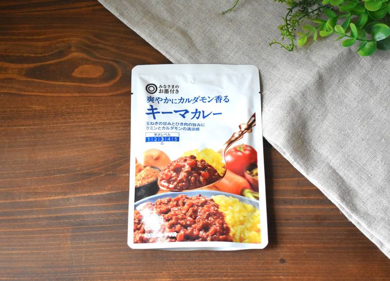 西友のみなさまのお墨付き 爽やかにカルダモン香る キーマカレーのパッケージ