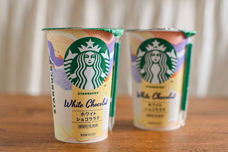 チルドカップのパッケージのアップ