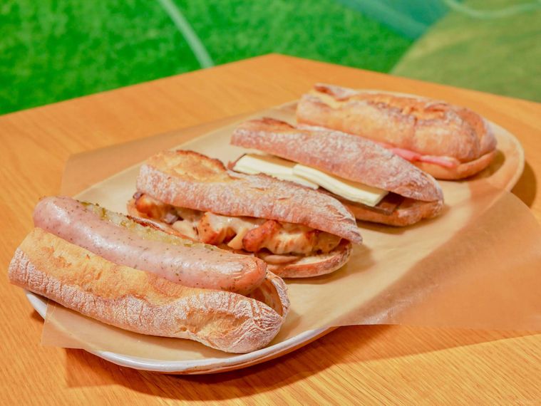 新作のスターバックス バゲットサンド