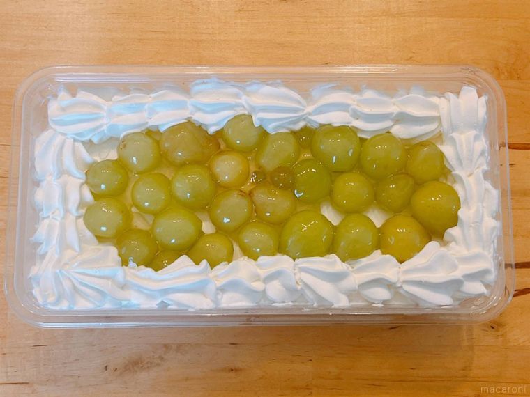 コストコのシャインマスカットスクープケーキ