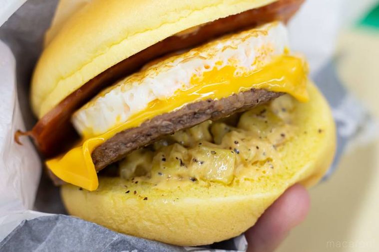 マクドナルド北海道産じゃがペッパー月見