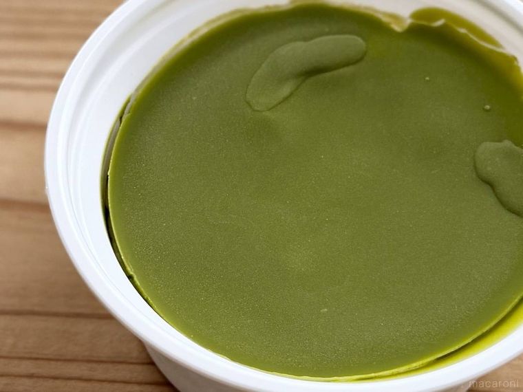セブンプレミアム パキっとチョコ 抹茶チーズケーキを開封した様子