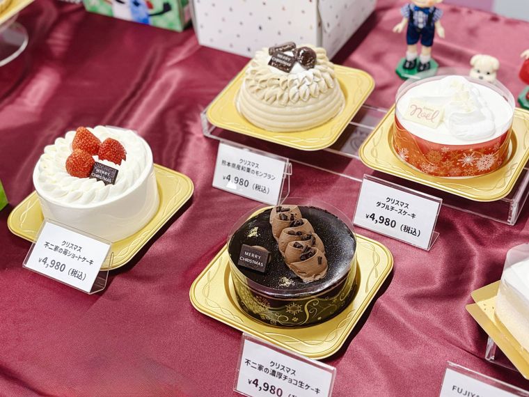 不二家のプレミアムシリーズのクリスマスケーキ