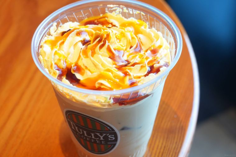 ドリンクの上のホイップ部分
