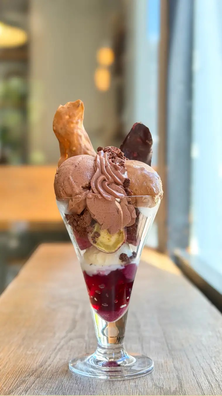 チョコレートパフェ